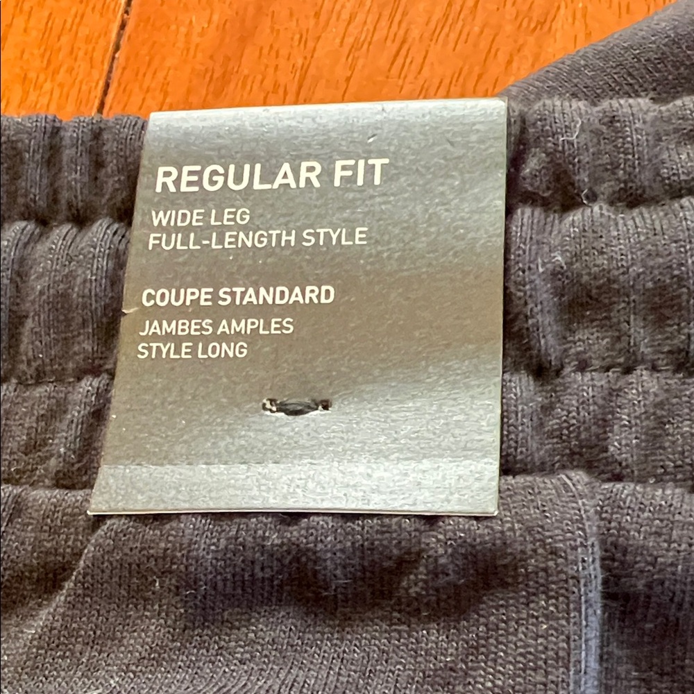 Adidas Women’s Wide Leg Track Pant Size L - Picture 3 of 6